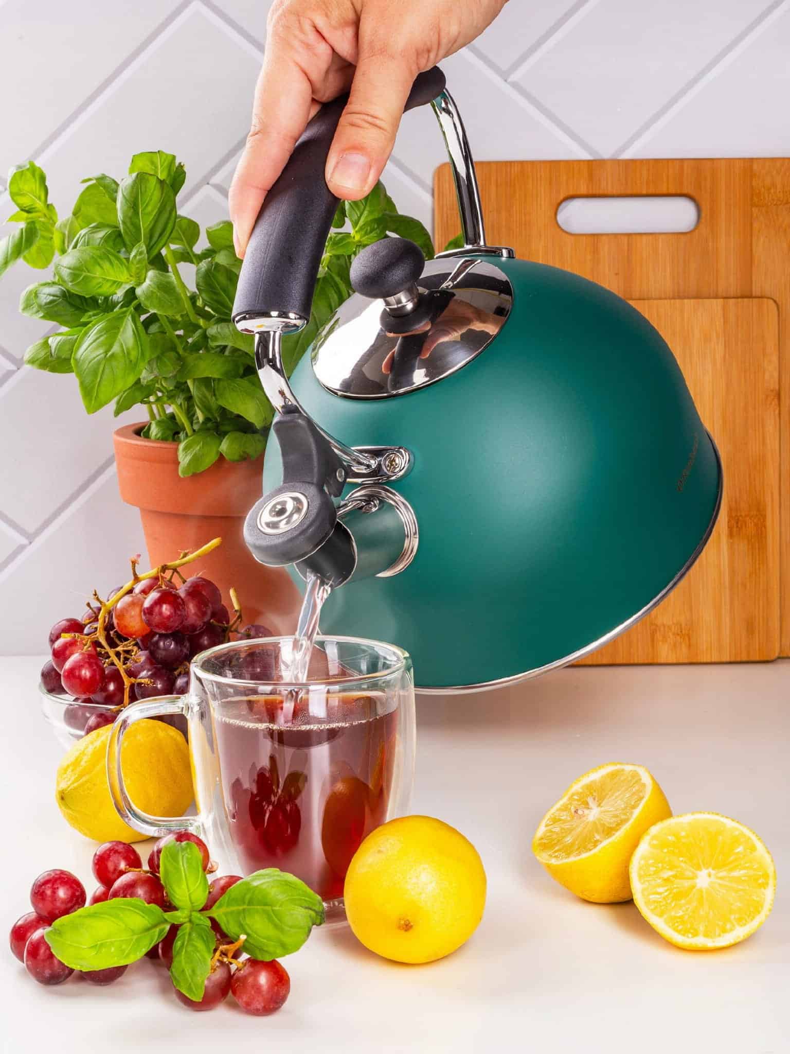 Ceainic modern cu Fluier Emaliat 2.2L Verde - imagine 5